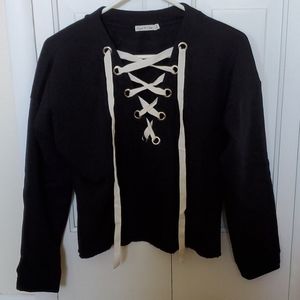 Black Tie Cropped Sweatshirt